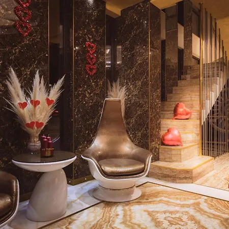 Hidden Bank: Digger's Dream Apartament *